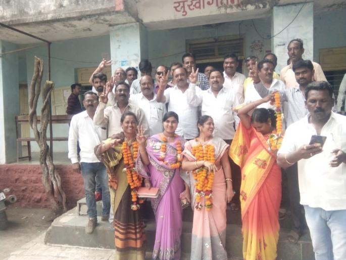 Rekha bali elected as president of nagar panchayat | मालेगाव नगराध्यक्षपदी राष्ट्रवादी काँग्रेसच्या रेखा बळी अविरोध Rekha bali elected as president of nagar panchayat | मालेगाव नगराध्यक्षपदी राष्ट्रवादी काँग्रेसच्या रेखा बळी अविरोध
