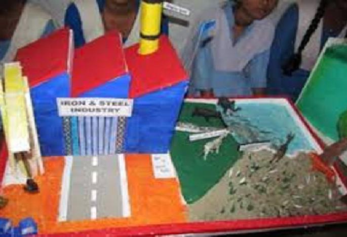 Taluka level science exhibition and science fair in Malegaon | मालेगाव येथे तालुकास्तरीय विज्ञान प्रदर्शनी आणि अपूर्व विज्ञान मेळाव्याचे आयोजन