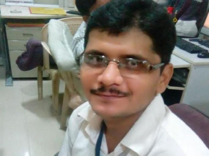 On his birthday he attacked his wife with a sickle over an argument then the husband ended his life by slitting her throat in Save Kolhapur District | Kolhapur Crime: वाढदिवशीच वाद; पत्नीवर विळ्याने वार केले, नंतर पतीने गळा कापून जीवन संपवले On his birthday he attacked his wife with a sickle over an argument then the husband ended his life by slitting her throat in Save Kolhapur District | Kolhapur Crime: वाढदिवशीच वाद; पत्नीवर विळ्याने वार केले, नंतर पतीने गळा कापून जीवन संपवले