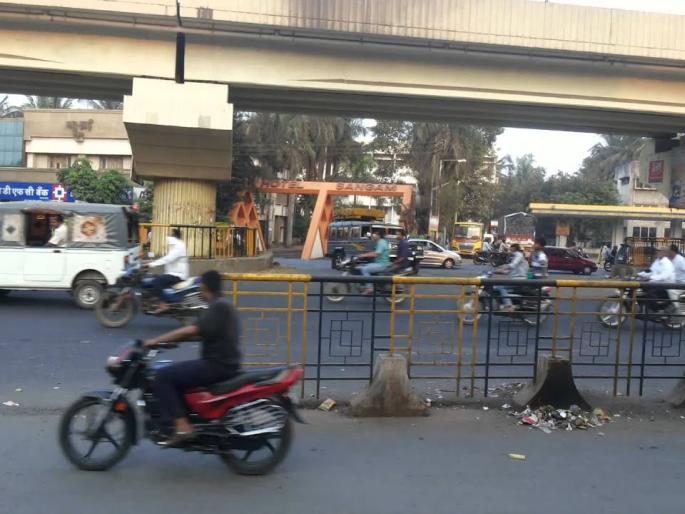 closure of flyover in malkapur causes traffic jam locals hit | मलकापुरात उड्डाणपूल बंद केल्याने वाहतूक कोंडी, स्थानिकांना फटका closure of flyover in malkapur causes traffic jam locals hit | मलकापुरात उड्डाणपूल बंद केल्याने वाहतूक कोंडी, स्थानिकांना फटका