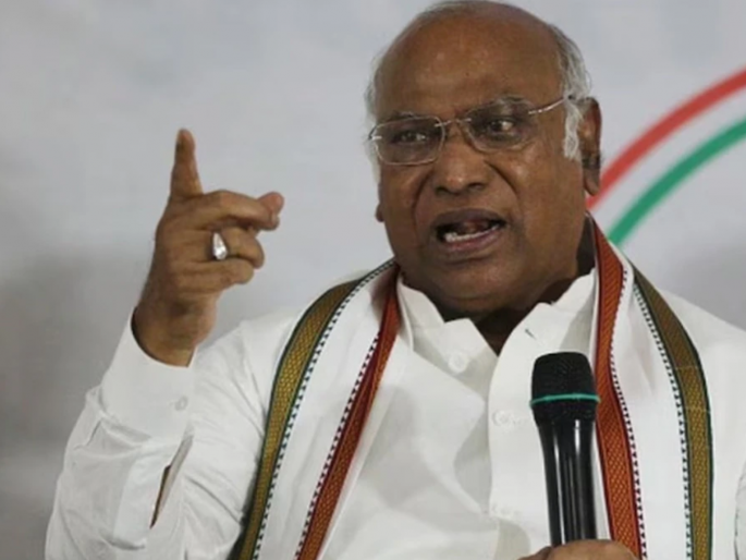 "Are BJP leaders going to demolish Red Fort, Taj Mahal, Qutub Minar too?"; Kharge attack on BJP | "भाजपचे नेते लाल किल्ला, ताजमहाल, कुतुब मीनारही तोडणार आहेत का?"; खरगेंचा भाजपला सवाल "Are BJP leaders going to demolish Red Fort, Taj Mahal, Qutub Minar too?"; Kharge attack on BJP | "भाजपचे नेते लाल किल्ला, ताजमहाल, कुतुब मीनारही तोडणार आहेत का?"; खरगेंचा भाजपला सवाल