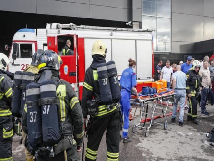 Russia: Pipes with hot water and steam burst at shopping mall, 4 dead, 70 burnt | मॉलमध्ये अचानक उकळत्या पाण्याचा महापूर; 4 जणांचा मृत्यू 70 लोक भाजले...