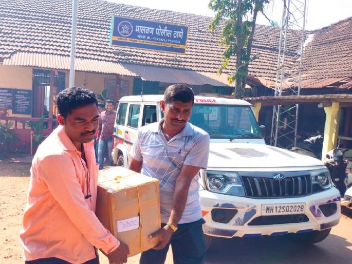 trafficking in whale vomit; The onshore connection came to light, Three suspects have been arrested so far | व्हेल माशाच्या उलटीची तस्करी; किनारपट्टीवरील कनेक्शन आलं समोर, लवकरच रॅकेटचा उलगडा 