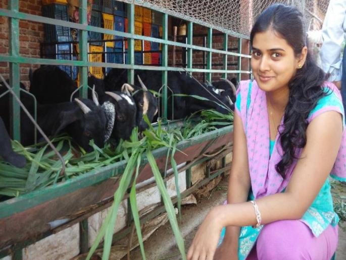 Better farming actress who acted in 'Mulshi Pattern' ..! | ‘मुळशी पॅटर्न’ मधील ‘ही ’ अभिनेत्री करते उत्तम शेती..! Better farming actress who acted in 'Mulshi Pattern' ..! | ‘मुळशी पॅटर्न’ मधील ‘ही ’ अभिनेत्री करते उत्तम शेती..!