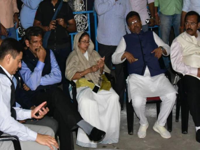 The struggle in Bengal is less constitutional and more political | बंगालमधील संघर्ष घटनात्मक कमी व राजकीय अधिक