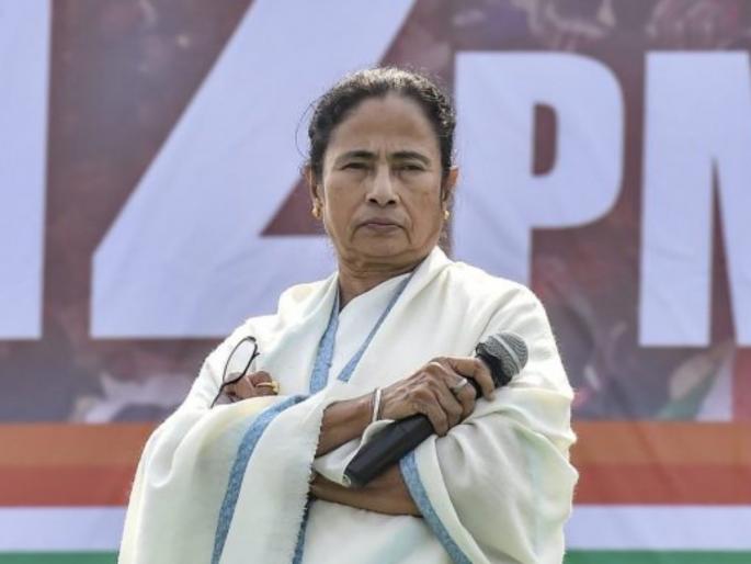 west bengal assembly election 2021 election commission of india imposes ban of 24 hours on mamata banerjee | West Bengal Election 2021: EC चा ममता दीदींना दणका! २४ तासांकरिता निवडणूक प्रचारावर बंदी; 'हे' आहे कारण west bengal assembly election 2021 election commission of india imposes ban of 24 hours on mamata banerjee | West Bengal Election 2021: EC चा ममता दीदींना दणका! २४ तासांकरिता निवडणूक प्रचारावर बंदी; 'हे' आहे कारण