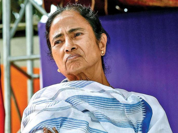 West Bengal Assembly Election Result 2021 Highlights Trinamool Crosses Halfway Mark cm mamata banerjee trailing | West Bengal Election Result 2021: मोदी-शहांच्या झंझावातानंतरही बंगालमध्ये तृणमूल टेचात; पण ममता दीदी मोठ्या पेचात West Bengal Assembly Election Result 2021 Highlights Trinamool Crosses Halfway Mark cm mamata banerjee trailing | West Bengal Election Result 2021: मोदी-शहांच्या झंझावातानंतरही बंगालमध्ये तृणमूल टेचात; पण ममता दीदी मोठ्या पेचात