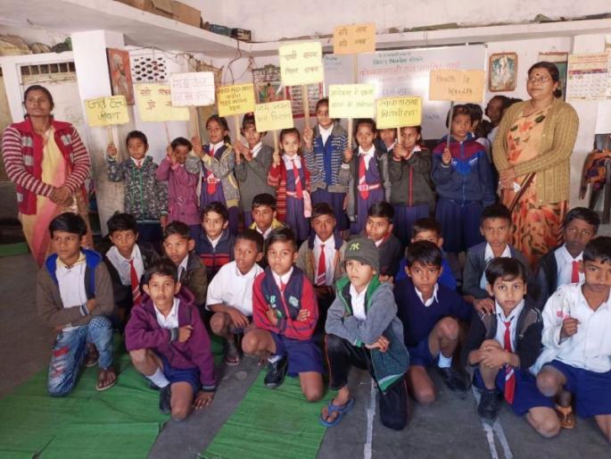 Mummy-Papa You Too Campaign: Parents do for work! | 'मम्मी-पापा यू टू' अभियान : आई-बाबा लागा तुम्ही स्वच्छतेच्या कामाला! Mummy-Papa You Too Campaign: Parents do for work! | 'मम्मी-पापा यू टू' अभियान : आई-बाबा लागा तुम्ही स्वच्छतेच्या कामाला!