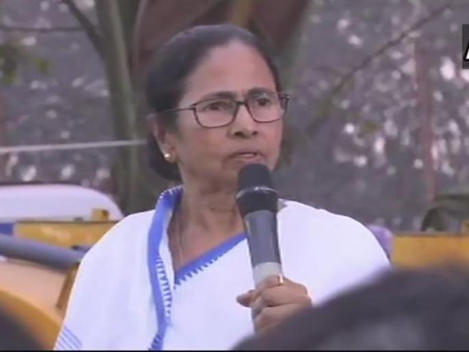 bengal assembly elections story cm mamata banerjee announces 3 percent da for government employees from january | ममता सरकारचा मोठा निर्णय! सरकारी कर्मचार्यांच्या DA मध्ये तीन टक्के वाढ जाहीर bengal assembly elections story cm mamata banerjee announces 3 percent da for government employees from january | ममता सरकारचा मोठा निर्णय! सरकारी कर्मचार्यांच्या DA मध्ये तीन टक्के वाढ जाहीर