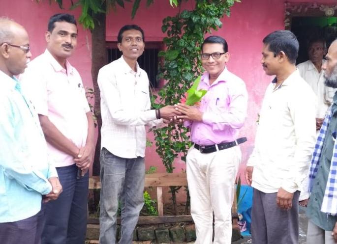 Yes, humanity is still alive! 13,000 who fell on the road returned | होय, अजूनही माणुसकी आहे जिवंत! रस्त्यावर पडलेले १३ हजार केले परत