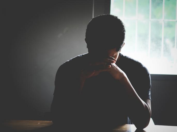 Depression due to being fired from work; One took extreme step, case filed against both | कामावरून काढून टाकल्याने नैराश्य; एकाने उचलले टोकाचे पाऊल, दोघांविरोधात गुन्हा दाखल