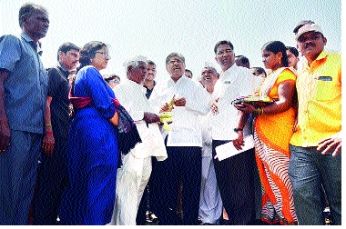 Not to drink water, notice to the administration: Chandrakant Patil | पाण्यासाठी कसलीही हयगय नको , प्रशासनाला सूचना: चंद्रकांत पाटील Not to drink water, notice to the administration: Chandrakant Patil | पाण्यासाठी कसलीही हयगय नको , प्रशासनाला सूचना: चंद्रकांत पाटील