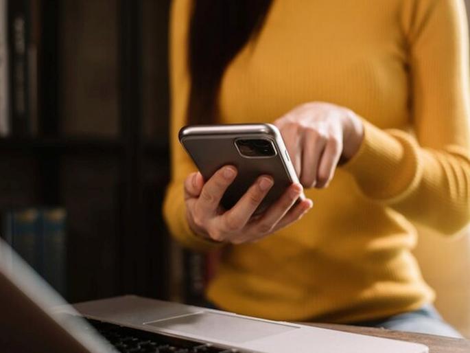 The man who came to install WiFi liked the NRI's wife; he asked her for friendship, what happened next... | वायफाय बसवायला आलेला, एनआरआयची बायकोच आवडली; तिला मैत्रीसाठी विचारले, पुढे जे घडले...