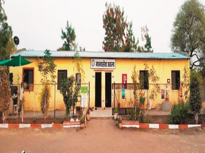 Those who were rejected were accepted by ‘human service’; Shelter 16 homeless psychiatric patients during lockdown | ज्यांना सर्वांनी नाकारलं त्यांना ‘मानवसेवा’ने स्वीकारलं; लॉकडाऊन काळात १६ बेघर मनोरुग्णांना निवारा 