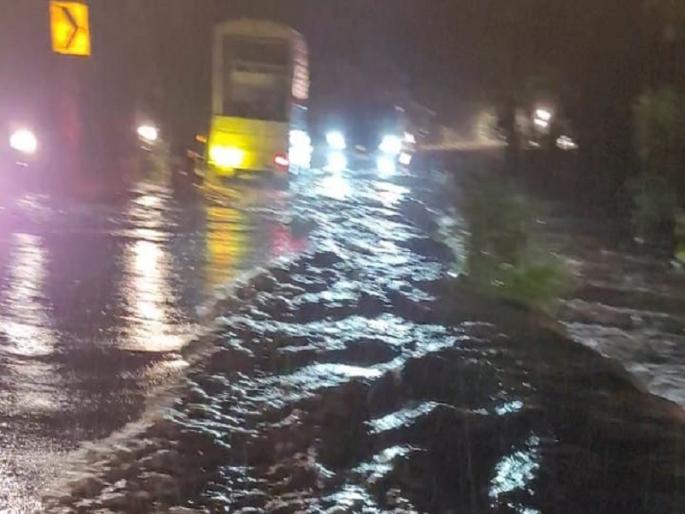 Cloudburst at Kalamb, Pune-Nashik highway under water Pune Rain update news | Pune Rain : कळंब येथे ढगफुटी, पुणे-नाशिक महामार्ग पाण्याखाली Cloudburst at Kalamb, Pune-Nashik highway under water Pune Rain update news | Pune Rain : कळंब येथे ढगफुटी, पुणे-नाशिक महामार्ग पाण्याखाली
