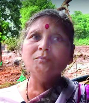 The dream of tourism business is incomplete ... | पर्यटन व्यवसायाचे स्वप्न अधुरेच...- मंदा धाडवे यांना अश्रू अनावर The dream of tourism business is incomplete ... | पर्यटन व्यवसायाचे स्वप्न अधुरेच...- मंदा धाडवे यांना अश्रू अनावर