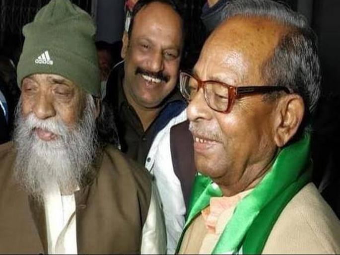 Phulchand Mandal candidate who has gone to BJP from Jhummot | भाजपमधून झामुमोत गेलेले फूलचंद मंडलना उमेदवारी Phulchand Mandal candidate who has gone to BJP from Jhummot | भाजपमधून झामुमोत गेलेले फूलचंद मंडलना उमेदवारी