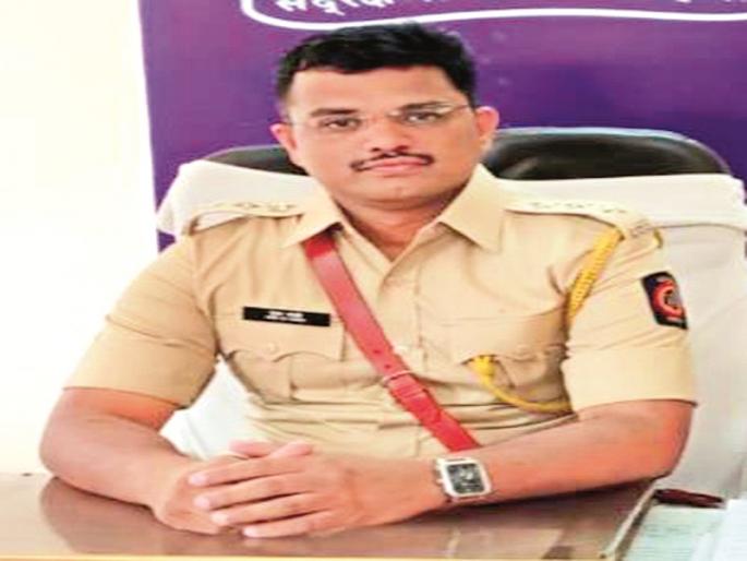Choose a career and move in that direction - Mandar burns | करिअर निवडून त्या दिशेने आगेकूच करा-मंदार जवळे Choose a career and move in that direction - Mandar burns | करिअर निवडून त्या दिशेने आगेकूच करा-मंदार जवळे