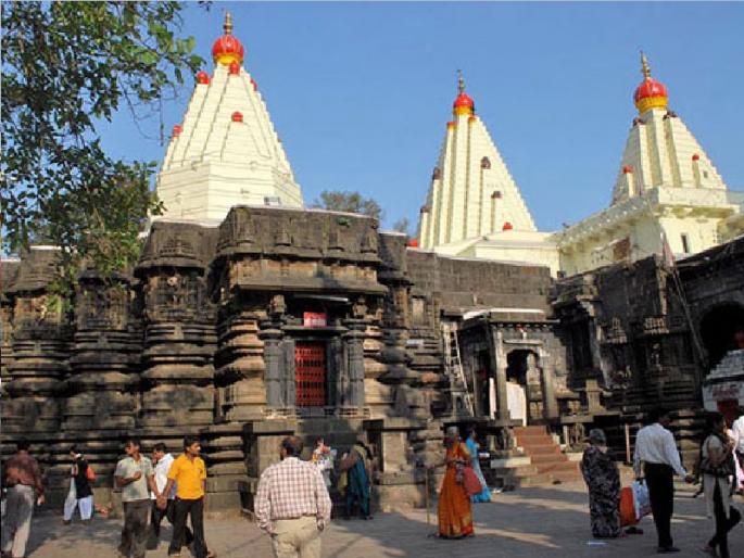 Corruption in West Maharashtra Devasthan Samiti 26 lakh sarees missing from temple | अंबाबाईच्या तिजोरीवर डल्ला : भक्तांनी वाहिलेल्या २६ लाखांच्या साड्या गायब ?, तीन वर्षांनी प्रकार उघड Corruption in West Maharashtra Devasthan Samiti 26 lakh sarees missing from temple | अंबाबाईच्या तिजोरीवर डल्ला : भक्तांनी वाहिलेल्या २६ लाखांच्या साड्या गायब ?, तीन वर्षांनी प्रकार उघड