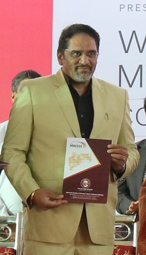 Kolhapur: What is the problem of entrepreneurs in power companies? : Santosh Mandalay | कोल्हापूर : वीज कंपन्यांच्या त्रुटी उद्योजकांच्या माथी का?  : संतोष मंडले