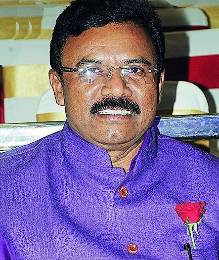 Challenge of internal war before Congress in Nagpur | नागपुरातील काँग्रेससमोर अंतर्गत लाथाळ्यांचे आव्हान