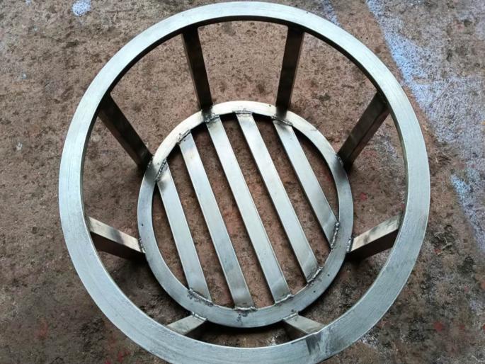 in mumbai manhole is unsafe the work of protective nets is only 50 percent complete the challenge of installing nets by before 31 may to bmc | मॅनहोल असुरक्षितच...! संरक्षक जाळ्यांचे काम ५० टक्केच पूर्ण in mumbai manhole is unsafe the work of protective nets is only 50 percent complete the challenge of installing nets by before 31 may to bmc | मॅनहोल असुरक्षितच...! संरक्षक जाळ्यांचे काम ५० टक्केच पूर्ण