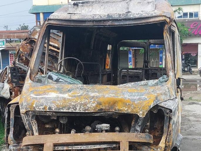 little boy was burnt alive by the mob along with his mother shocking incident in manipur | चिमुरड्याला जमावाने आईसह जिवंत जाळले; मणिपूरमधील थरकाप उडविणारी भीषण घटना little boy was burnt alive by the mob along with his mother shocking incident in manipur | चिमुरड्याला जमावाने आईसह जिवंत जाळले; मणिपूरमधील थरकाप उडविणारी भीषण घटना