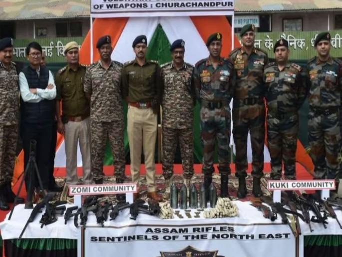 Manipur Governor's warning resulted in large quantity of weapons being seized by the government | मणिपूरच्या राज्यपालांच्या इशाऱ्याचा परिणाम, मोठ्या प्रमाणात शस्त्रास्त्रं झाली सरकारजमा   