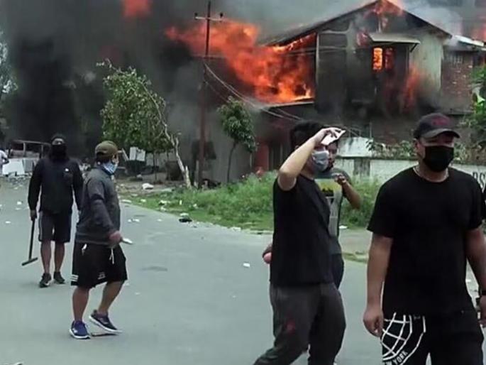 Where are the militants in North-East including Manipur getting weapons from? Big secret explosion by intelligence agencies | मणिपूरसह नॉर्थ-ईस्टमधील अतिरेक्यांना हत्यारे कुठून मिळताहेत? गुप्तचर यंत्रणांकडून मोठा गौप्यस्फोट Where are the militants in North-East including Manipur getting weapons from? Big secret explosion by intelligence agencies | मणिपूरसह नॉर्थ-ईस्टमधील अतिरेक्यांना हत्यारे कुठून मिळताहेत? गुप्तचर यंत्रणांकडून मोठा गौप्यस्फोट