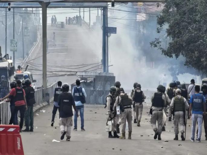 77 percent of violence in the Northeast occurred in Manipur; incidents increased in 2023 compared to 2022 | ईशान्येतील हिंसाचारापैकी ७७% घटना मणिपूरमध्ये; २०२२च्या तुलनेत २०२३मध्ये घटना वाढल्या 77 percent of violence in the Northeast occurred in Manipur; incidents increased in 2023 compared to 2022 | ईशान्येतील हिंसाचारापैकी ७७% घटना मणिपूरमध्ये; २०२२च्या तुलनेत २०२३मध्ये घटना वाढल्या