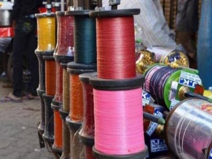 Time to cut the kite of life due to relaxation of nylon rope! Biker's throat slit | नायलॉन मांजाला ढील दिल्याने आयुष्याचाच पतंग कटण्याची वेळ! दुचाकीस्वाराचा चिरला गळा Time to cut the kite of life due to relaxation of nylon rope! Biker's throat slit | नायलॉन मांजाला ढील दिल्याने आयुष्याचाच पतंग कटण्याची वेळ! दुचाकीस्वाराचा चिरला गळा