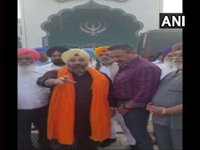 Akali Dal leader & Delhi Sikh Gurdwara Management Committee member Manjeet Singh GK attacked | कॅलिफोर्नियामध्ये अकाली दलाच्या नेत्याला बेदम मारहाण Akali Dal leader & Delhi Sikh Gurdwara Management Committee member Manjeet Singh GK attacked | कॅलिफोर्नियामध्ये अकाली दलाच्या नेत्याला बेदम मारहाण