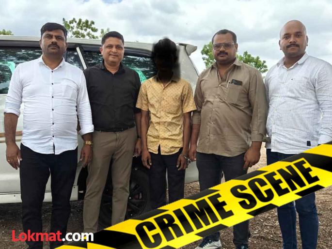 Mumbai Mankhurd police solved the murder of a missing person the accused was caught | Mumbai Crime: उबरच्या ड्रायव्हरचा दादर ते पुणे प्रवास ठरला शेवटचा; गाडी गॅरेजमध्ये तर मृतदेह सापडला टोलनाक्यावर Mumbai Mankhurd police solved the murder of a missing person the accused was caught | Mumbai Crime: उबरच्या ड्रायव्हरचा दादर ते पुणे प्रवास ठरला शेवटचा; गाडी गॅरेजमध्ये तर मृतदेह सापडला टोलनाक्यावर