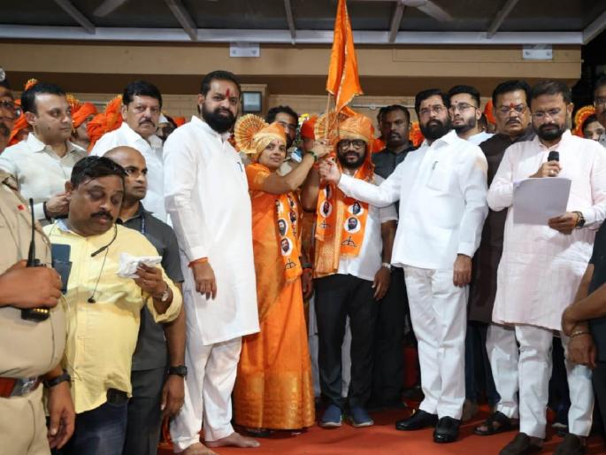 Thackeray group in Chandivali! Former corporator Ashwini Matekar joins Shinde group | चांदीवलीत ठाकरे गटाला खिंडार! माजी नगरसेविका अश्विनी माटेकर यांचा शिंदे गटात प्रवेश Thackeray group in Chandivali! Former corporator Ashwini Matekar joins Shinde group | चांदीवलीत ठाकरे गटाला खिंडार! माजी नगरसेविका अश्विनी माटेकर यांचा शिंदे गटात प्रवेश