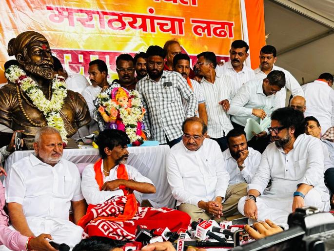 manoj jarange patil protest for maratha reservation in azad maidan mumbai cm devendra fadnavis mahayuti state govt high court hearing traffic road block live updates | Manoj Jarange Patil Maratha Morcha Live: सर्व मागण्या मान्य; मनोज जरांगे पाटील यांनी अखेर आपले उपोषण सोडले manoj jarange patil protest for maratha reservation in azad maidan mumbai cm devendra fadnavis mahayuti state govt high court hearing traffic road block live updates | Manoj Jarange Patil Maratha Morcha Live: सर्व मागण्या मान्य; मनोज जरांगे पाटील यांनी अखेर आपले उपोषण सोडले