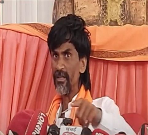 'Accept demands by 13th'; A delegation of 3 MLAs discussed with Jarange for an hour | ‘१३ तारखेच्या आत मागण्या मान्य करा’; ३ आमदारांच्या शिष्टमंडळाची जरांगे यांच्याशी तासभर चर्चा 'Accept demands by 13th'; A delegation of 3 MLAs discussed with Jarange for an hour | ‘१३ तारखेच्या आत मागण्या मान्य करा’; ३ आमदारांच्या शिष्टमंडळाची जरांगे यांच्याशी तासभर चर्चा