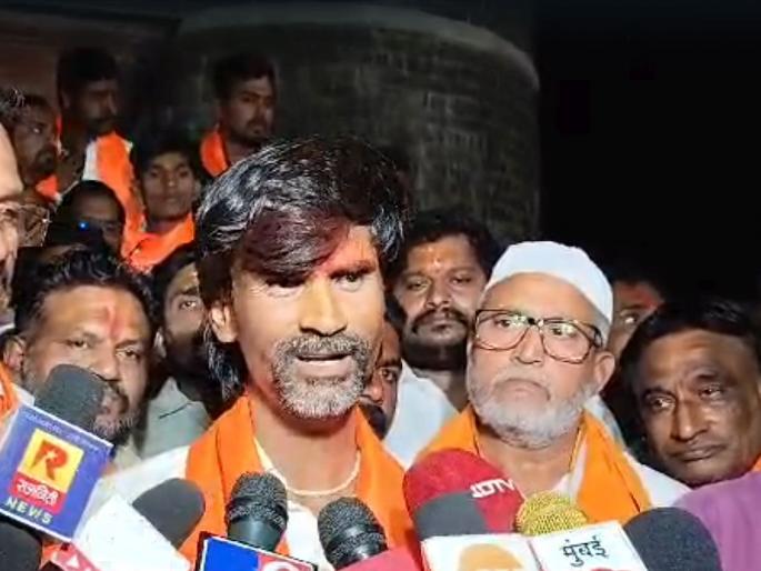 If I were in the field in the assembly and the equation would have matched...; manoj Jarange's warning to the new government | विधानसभेत मी मैदानात असतो आणि समीकरणं जुळली असती तर...; जरांगेंचा नव्या सरकारला इशारा If I were in the field in the assembly and the equation would have matched...; manoj Jarange's warning to the new government | विधानसभेत मी मैदानात असतो आणि समीकरणं जुळली असती तर...; जरांगेंचा नव्या सरकारला इशारा