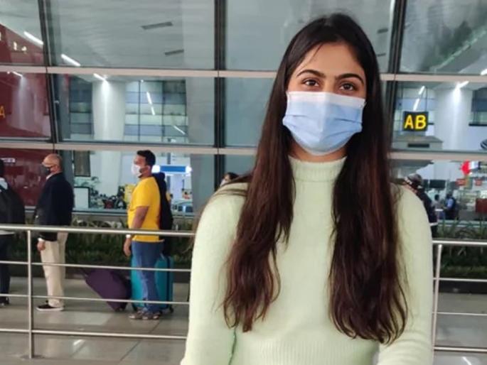 Union Minister Helps Shooter Board Flight After Insult By Air India Officials | नेमबाजाचा Air India च्या अधिकाऱ्यांकडून अपमान; केंद्रीय मंत्र्यांच्या हस्तक्षेपानंतर करता आला प्रवास Union Minister Helps Shooter Board Flight After Insult By Air India Officials | नेमबाजाचा Air India च्या अधिकाऱ्यांकडून अपमान; केंद्रीय मंत्र्यांच्या हस्तक्षेपानंतर करता आला प्रवास