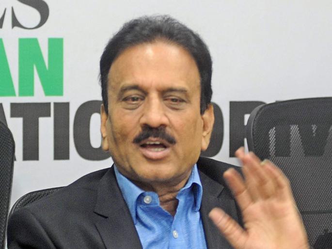 Girish Mahajan contracted corona, to Mumbai for further treatment | गिरीश महाजन यांना कोरोनाची लागण, उपचारासाठी लवकरच मुंबईला Girish Mahajan contracted corona, to Mumbai for further treatment | गिरीश महाजन यांना कोरोनाची लागण, उपचारासाठी लवकरच मुंबईला