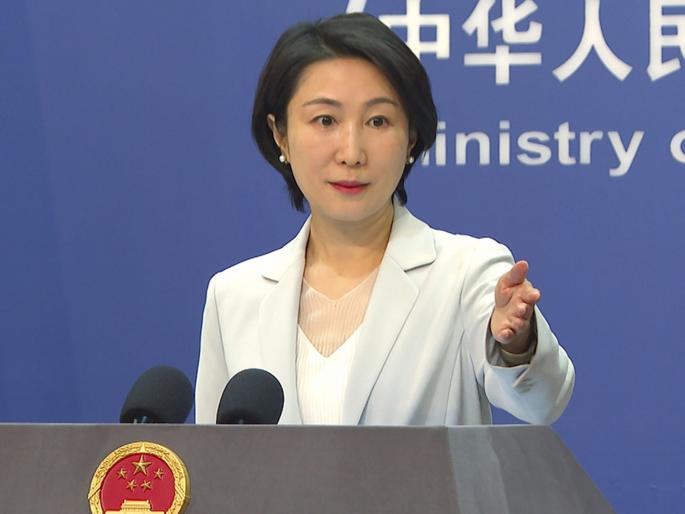 Coordination is the only alternative to 'elephant' and 'dragon', China 'appreciates' Prime Minister's statement | समन्वय हाच एक ‘हत्ती’ व ‘ड्रॅगन’पुढे पर्याय, पंतप्रधानांच्या वक्तव्याचे चीनने केले ‘कौतुक’ Coordination is the only alternative to 'elephant' and 'dragon', China 'appreciates' Prime Minister's statement | समन्वय हाच एक ‘हत्ती’ व ‘ड्रॅगन’पुढे पर्याय, पंतप्रधानांच्या वक्तव्याचे चीनने केले ‘कौतुक’