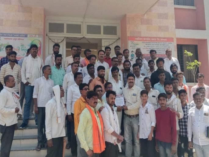 Government forgets the demands of the Maratha community: Godakath villages go on hunger strike again | मराठा समाजाच्या मागण्यांचा सरकारला विसर; गोदाकाठच्या गावांचा पुन्हा उपोषणाचा एल्गार Government forgets the demands of the Maratha community: Godakath villages go on hunger strike again | मराठा समाजाच्या मागण्यांचा सरकारला विसर; गोदाकाठच्या गावांचा पुन्हा उपोषणाचा एल्गार