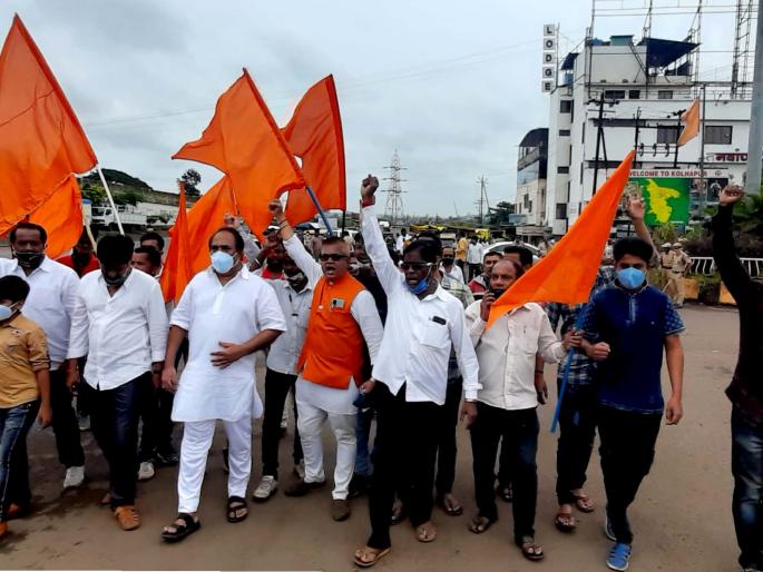 Symbolic shraddha of the Maratha reservation issue government | मराठा आरक्षणप्रश्नी सरकारचे प्रतीकात्मक श्राद्ध Symbolic shraddha of the Maratha reservation issue government | मराठा आरक्षणप्रश्नी सरकारचे प्रतीकात्मक श्राद्ध