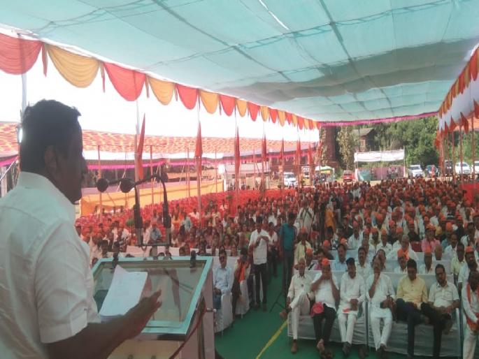 Let us take reservation as Maratha, the unanimous demand of the Kshatriya Maratha community in Chiplun | आरक्षण घेऊ ते मराठा म्हणूनच घेऊ, चिपळुणातील क्षत्रिय मराठा समाजाची एकमुखाने मागणी Let us take reservation as Maratha, the unanimous demand of the Kshatriya Maratha community in Chiplun | आरक्षण घेऊ ते मराठा म्हणूनच घेऊ, चिपळुणातील क्षत्रिय मराठा समाजाची एकमुखाने मागणी