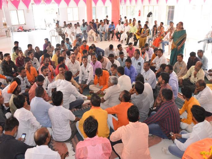 Maratha Reservation: Maratha community needs reservations from OBC; Other reservations will not be beneficial | Maratha Reservation : मराठा समाजाला ओबीसीचेच आरक्षण हवे; इतर आरक्षणाचा लाभ होणार नाही 