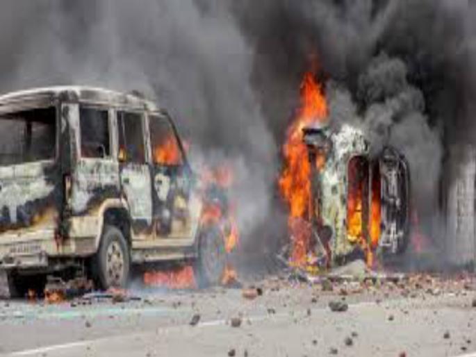 18 arrested in Chakan arson and violence incident, police custody till 8th August | चाकण जाळपोळ व हिंसाचार घटनेतील १८ जणांना अटक, आरोपींना ८ आॅगस्टपर्यंत पोलीस कोठडी  18 arrested in Chakan arson and violence incident, police custody till 8th August | चाकण जाळपोळ व हिंसाचार घटनेतील १८ जणांना अटक, आरोपींना ८ आॅगस्टपर्यंत पोलीस कोठडी