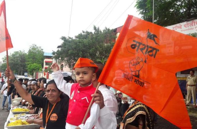 MPs and MLAs also give a request to Backward Class Commission | खासदार, आमदारही देणार मागासवर्गीय आयोगाला निवेदन