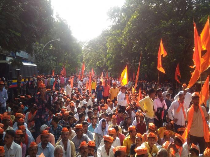 Maratha Reservation: Nanded commits suicide, Maratha agitation continues | Maratha Reservation: नांदेडला युवकाची आत्महत्या, मराठा आंदोलन सुरूच Maratha Reservation: Nanded commits suicide, Maratha agitation continues | Maratha Reservation: नांदेडला युवकाची आत्महत्या, मराठा आंदोलन सुरूच