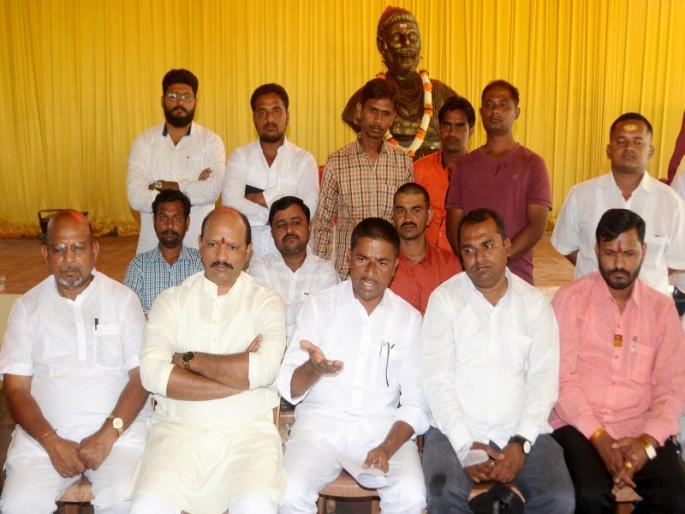 Maratha Kranti Front will hit the Legislative Assembly on November 26; The challenge before the government is to challenge | मराठा क्रांती मोर्चा 26 नोव्हेंबरला विधानभवनावर धडकणार ; सरकारपुढे नियोजनाचे आव्हान Maratha Kranti Front will hit the Legislative Assembly on November 26; The challenge before the government is to challenge | मराठा क्रांती मोर्चा 26 नोव्हेंबरला विधानभवनावर धडकणार ; सरकारपुढे नियोजनाचे आव्हान