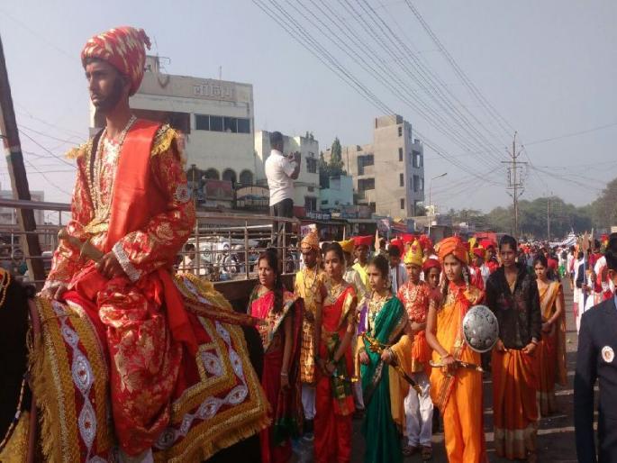 Marathwada Sahitya Sammelan: Where did you today .... The program on December 25 | मराठावाडा साहित्य संमेलन: उद्या कोठे काय.... 25 डिसेंबर रोजीचे कार्यक्रम