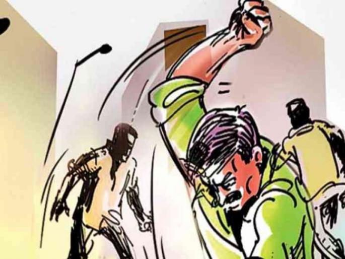Chilli powder applied to private part of man due to non-payment of 12000 | उधार घेतलेले १२ हजार परत न दिल्याने गुप्तांगाला लावली मिरची पावडर
